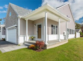 80 Bear Hill Rd #201, Cumberland, RI 02864