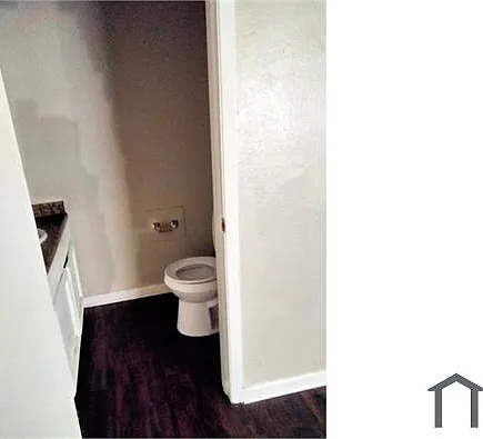 3625 Crestbrook Ct #1 — Photo 7