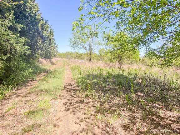 3rd image of 20002 County Road 1505