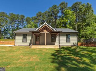 760 Donahoo Rd SE, Silver Creek, GA 30173