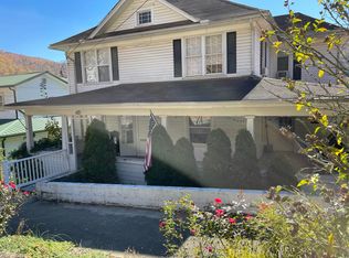 78 E Walnut St, Richwood, WV 26261