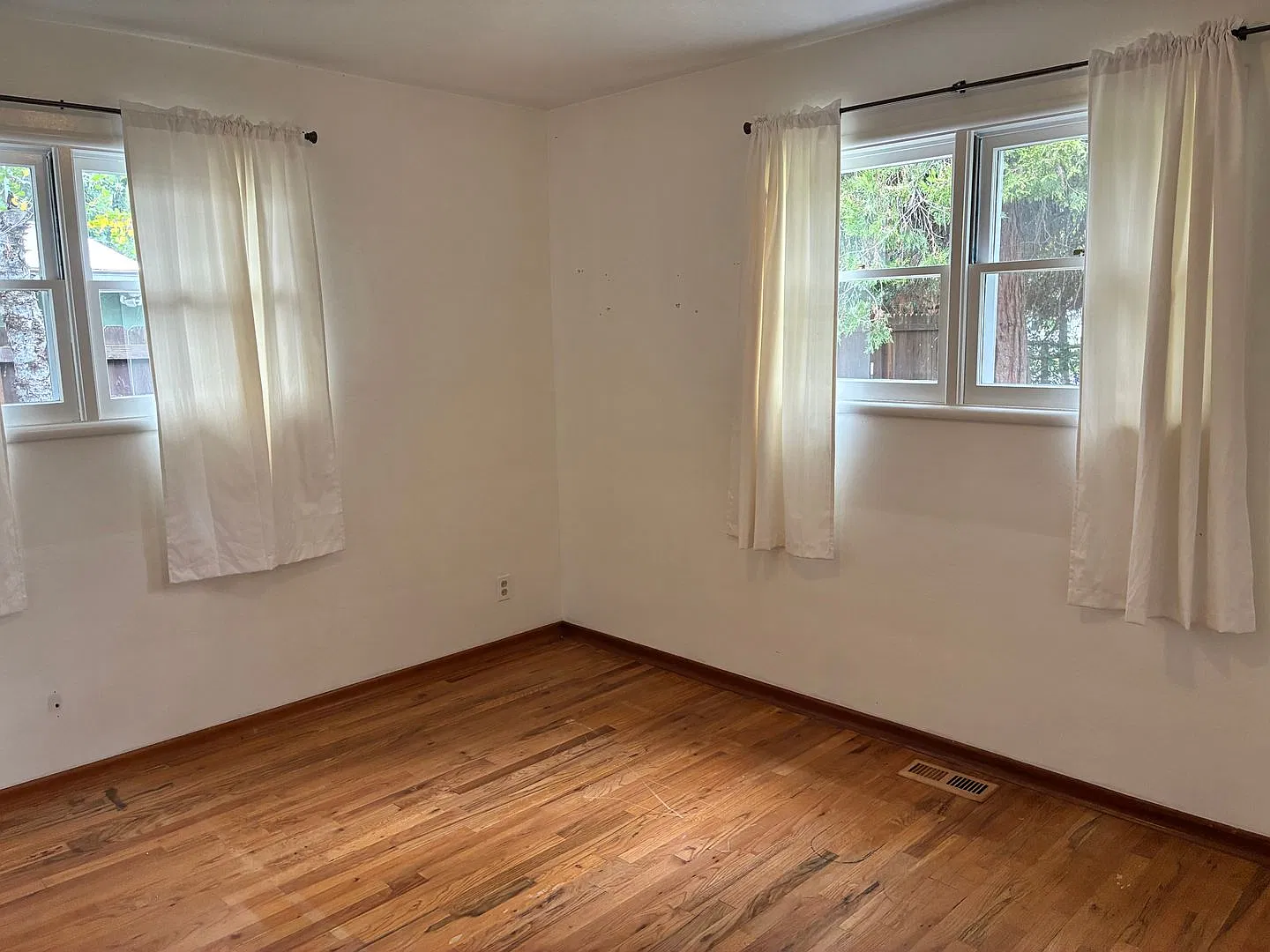 Charming 3-Bedroom, 2-Bath Home with Spacious Yard! — Photo 3