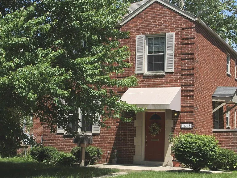 1606 Elmwood Ave #B — Photo 8
