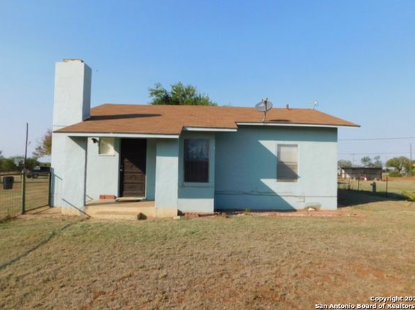 Dilley Real Estate - Dilley TX Homes For Sale | Zillow