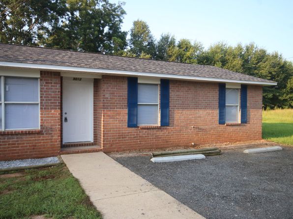 9012 Bowman Ave