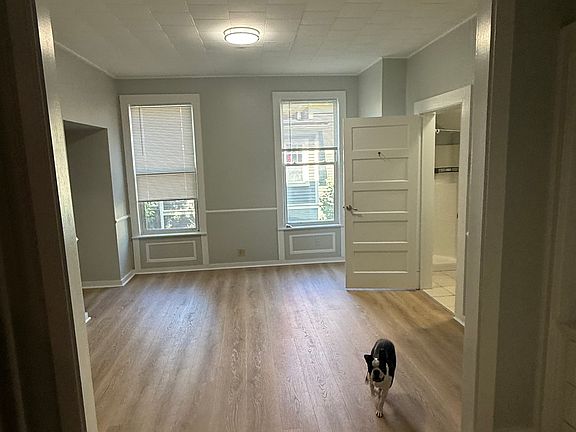 2nd image of 22 Clifton St #1