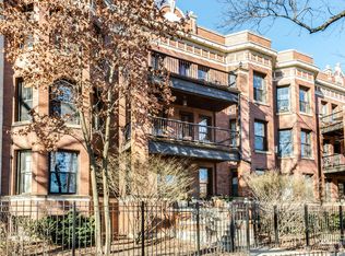 6928 N Sheridan Rd APT 3, Chicago, IL 60626