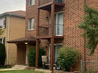 231 S Rush St #2, Itasca, IL 60143