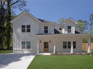 1353 Midlawn Dr, Decatur, GA 30032