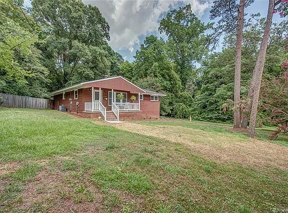 2nd image of 217 Faires Ave