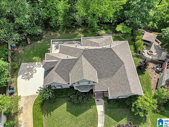 4th image of 2608 Ivy Cir