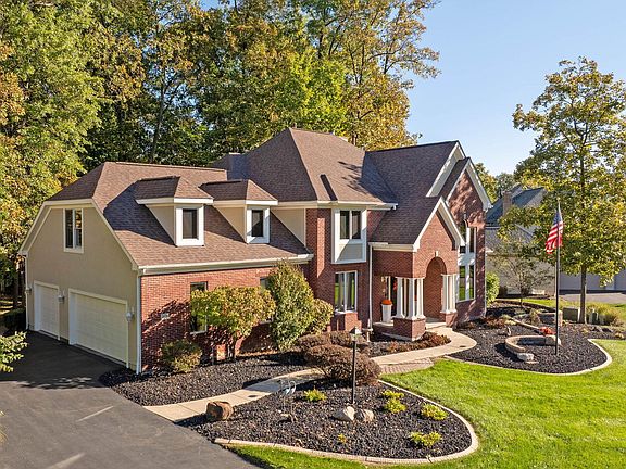 5th image of 2615 Aikin Cir S