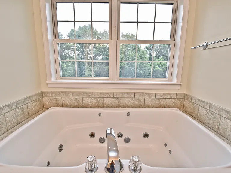 602 Fish Hill Rd — Photo 8