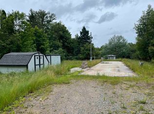 E 9858 Negilski Rd, Munising, MI 49862