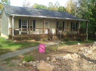 1373 Vawter Corner Rd, Louisa, VA 23093