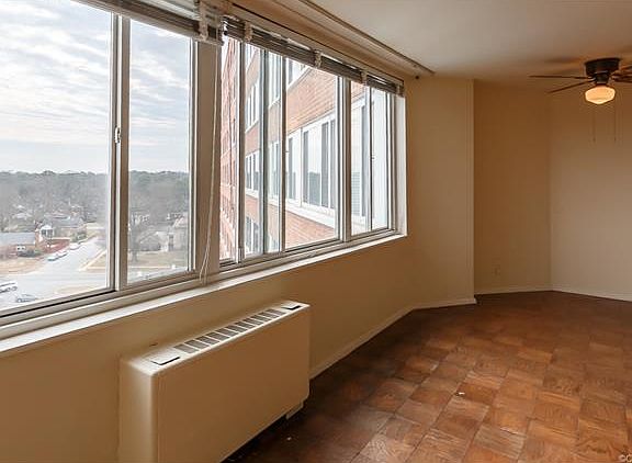 3rd image of 5100 Monument Ave Unit 913