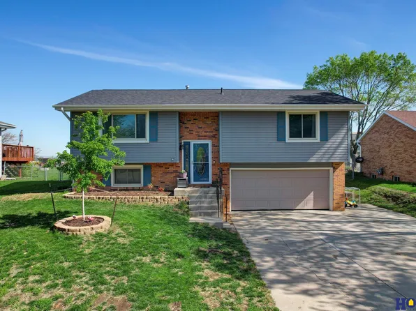 13840 Newgate Ct, Waverly, NE 68462