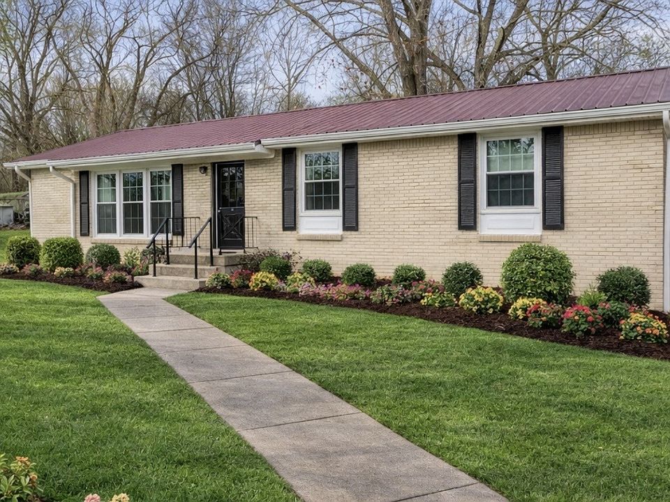 1st image of 205 Shiloh Rd