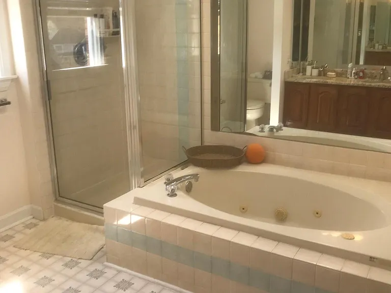 305 Village Ct — Photo 17