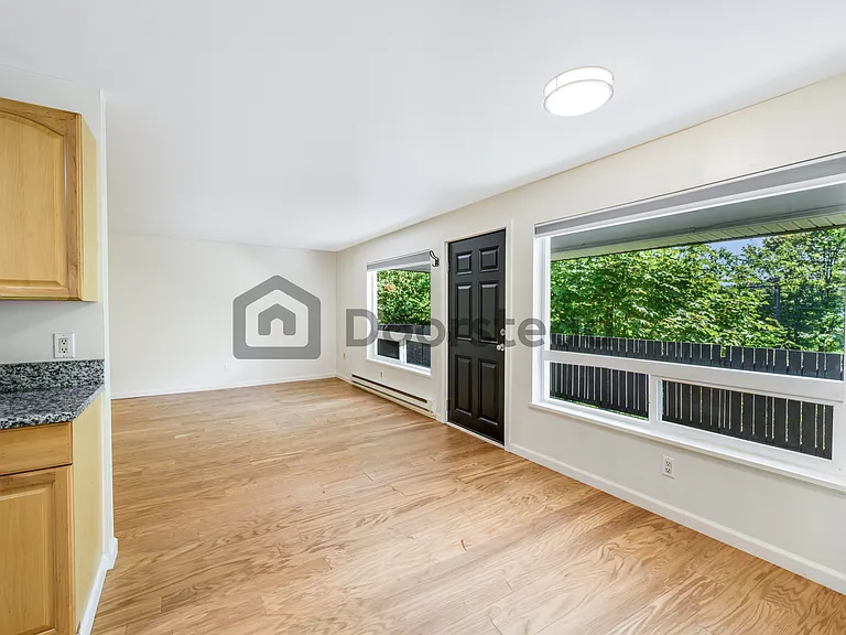 612 Prospect St #1 — Photo 4
