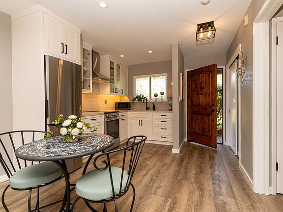 2nd image of 253 Hacienda Carmel