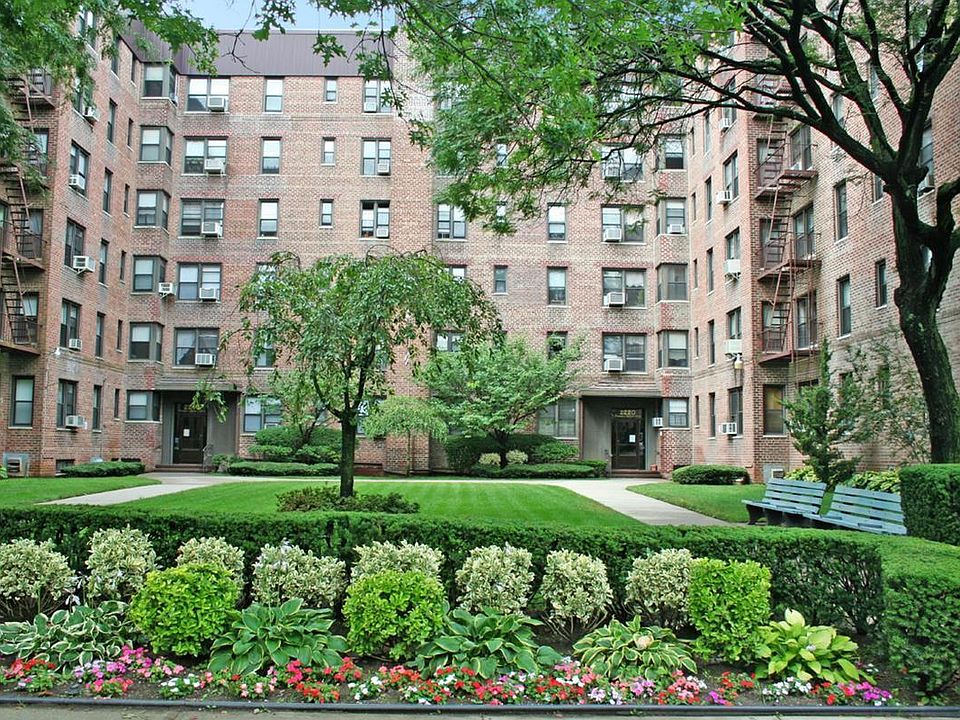 1st image of 2220 Burnett St APT 1K