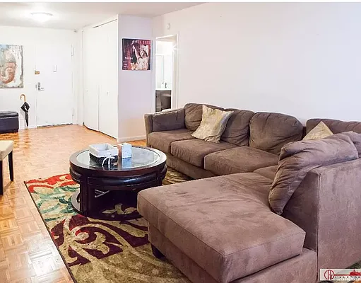 Rented by Cayenne Realty Group | media 26