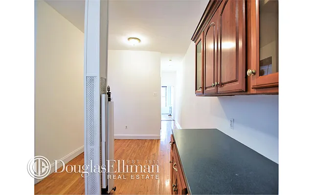 Rented by Douglas Elliman | media 14