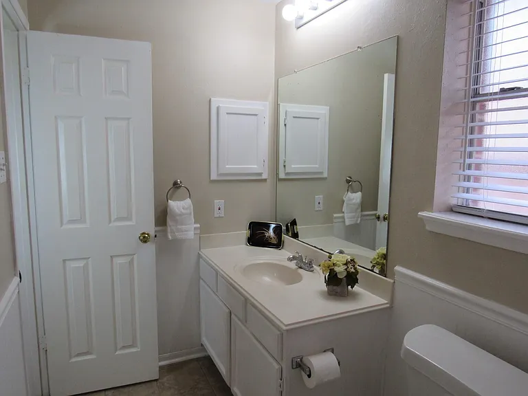 10139 Cedaredge Dr — Photo 32