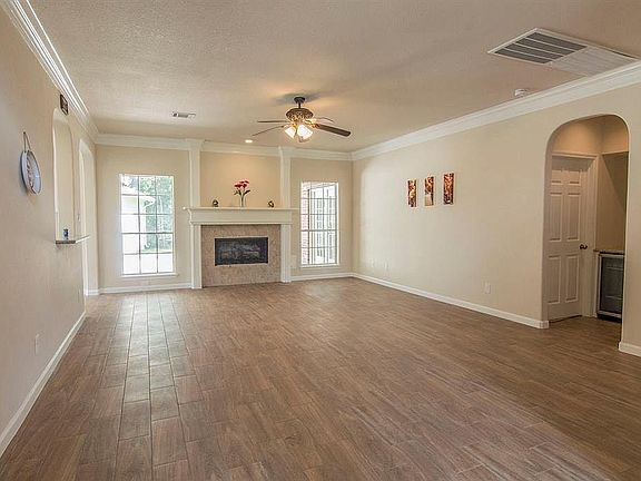4th image of 2279 Deer Cove Trl