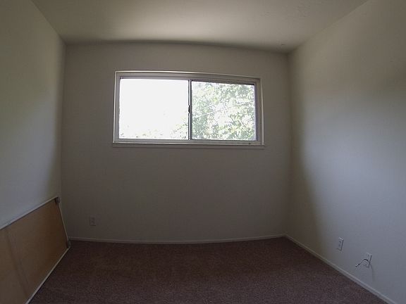 4th image of 456 N 8th St APT 5