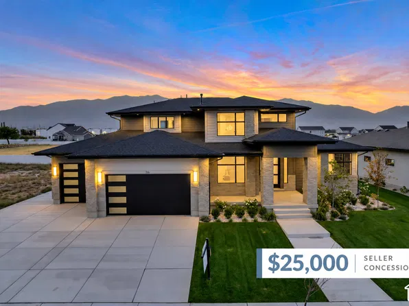 316 N Amber Ln, Layton, UT 84041