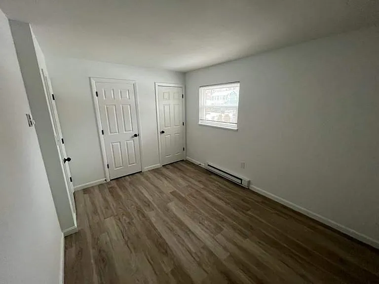31 Vine Street — Photo 28