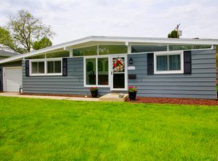 6537 N Ridgefield Ln, Peoria, IL 61614