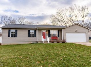 8628 Essex Ave NW, North Canton, OH 44720