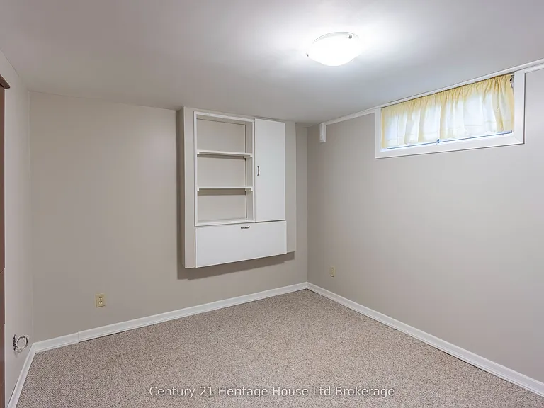 93 James Ave — Photo 35
