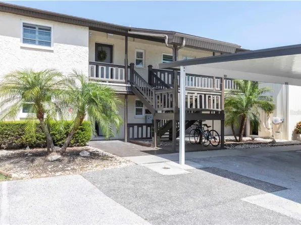 4609 Marine Pkwy Unit 102, New Port Richey, FL 34652