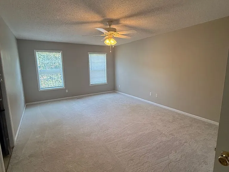 123 Woodberry Dr — Photo 16