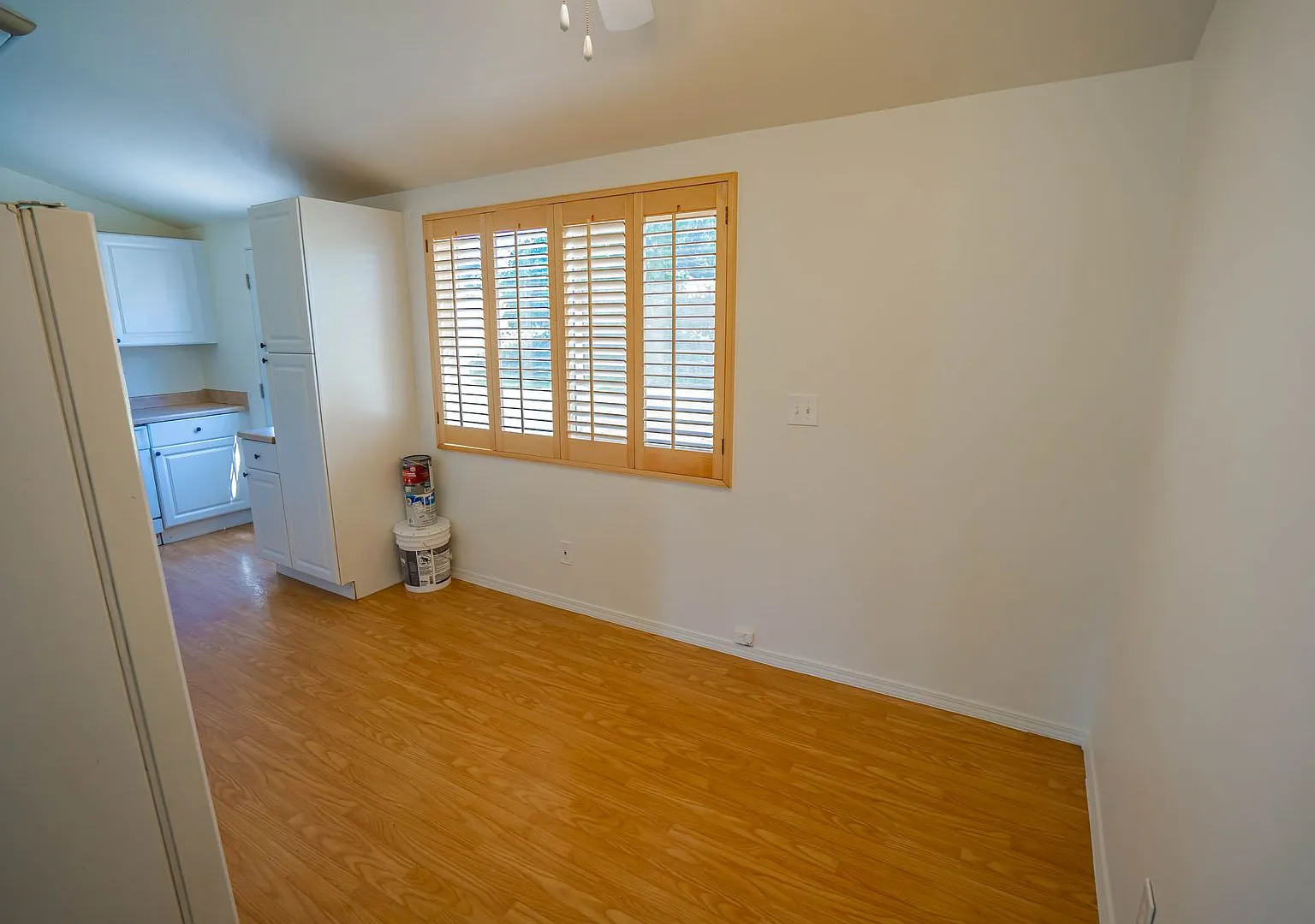 Coming Soon! Single Story 3 Bedroom In Canyon Country! — Photo 4