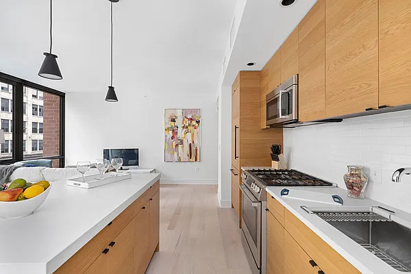 Sold by Nest Seekers International | media 11