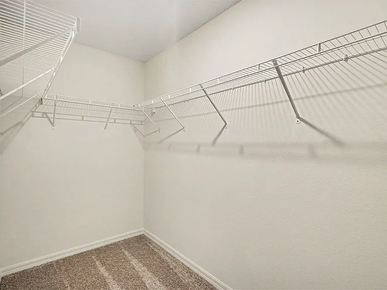 436 Wimpole Ln SW — Photo 9