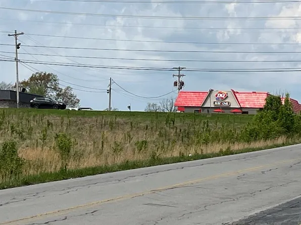 1732-3 Old Gallatin Rd, Scottsville, KY 42164