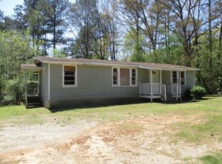 622 Country Club Rd, Newnan, GA 30263