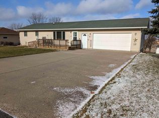 102 Ducharme St, Eastman, WI 54626