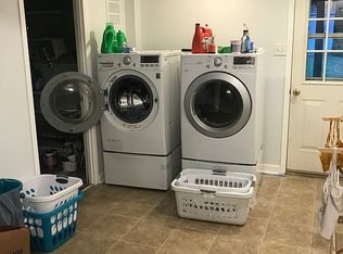 212 Pine Valley Rd, Locust Grove, VA 22508