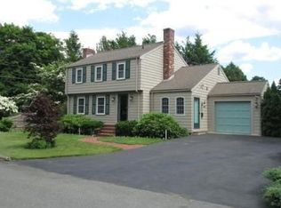 2 Walter Ave, Wakefield, MA 01880