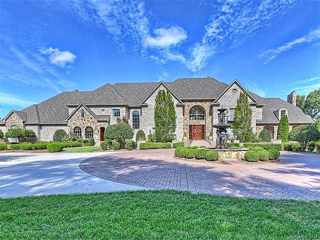 1st image of 104 Nathaniel Ct