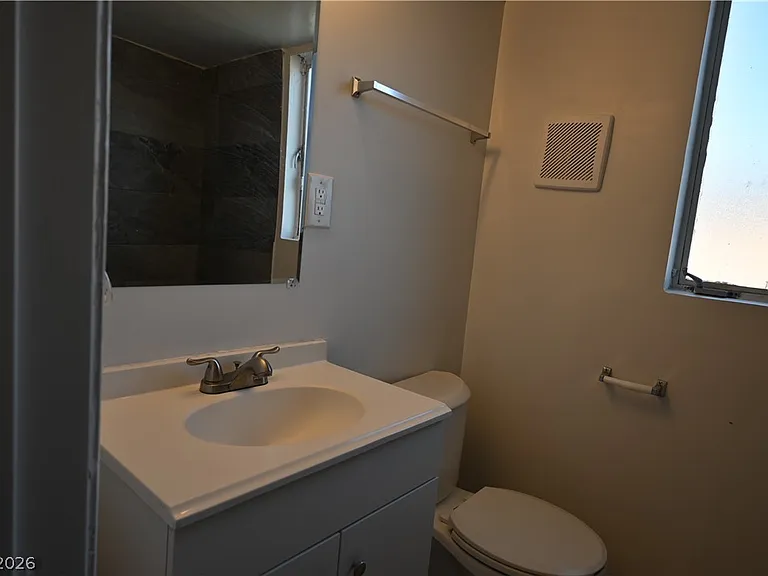 378 N 13th St #378 — Photo 17