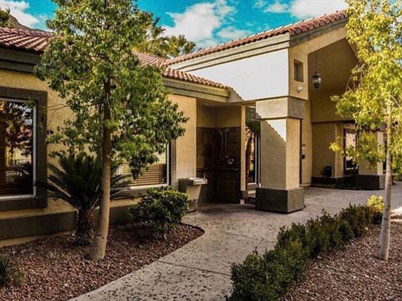 4th image of 3401 Cactus Mountain St Unit 104