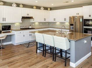 35653 Poplar Crest Rd, Wildomar, CA 92595